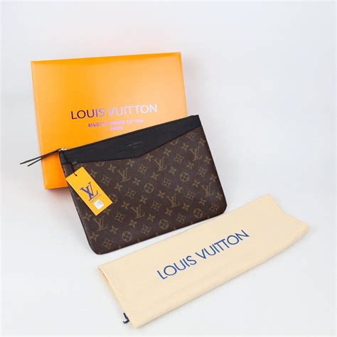 louis vuitton key pouch.|louis vuitton key pouch bloomingdale's.